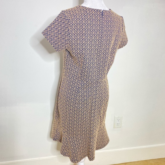 LOFT Short Sleeve Dress - Picture 2 of 6